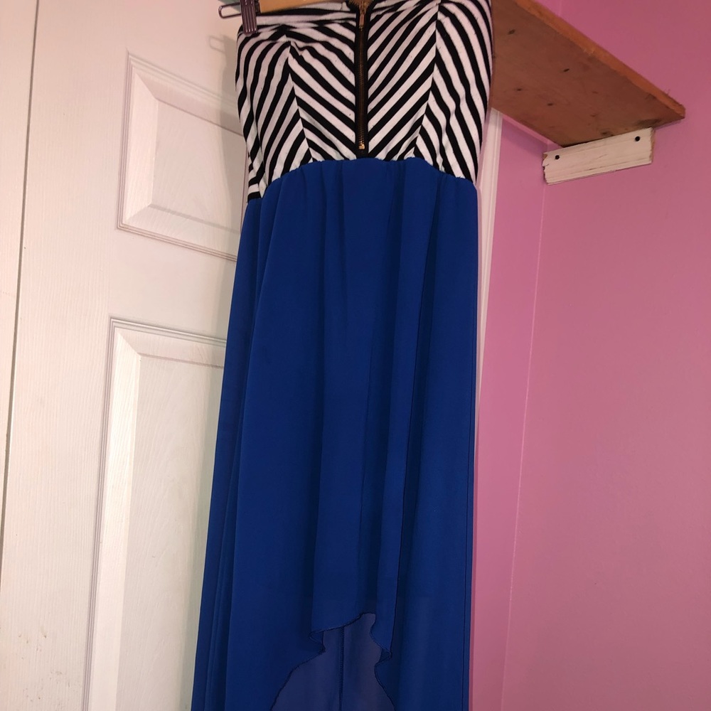 Strapless dress